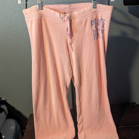 Juicy Couture Pants - Y2K juicy couture pants in peach pink